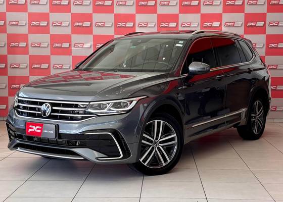 VOLKSWAGEN TIGUAN 2.0 300 TSI GASOLINA ALLSPACE R-LINE AUTOMÁTICO VOLKSWAGEN TIGUAN 2.0 300 TSI GASOLINA ALLSPACE R-LINE AUTOMÁTICO